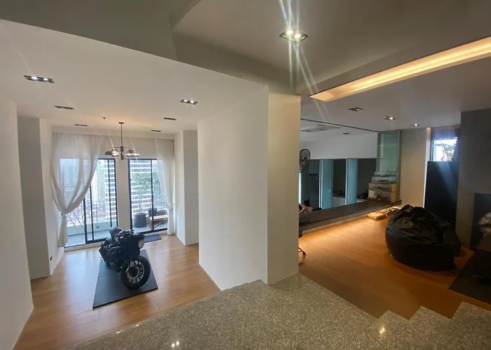 アパート 2br Penthouse In Thonglor With Gym バンコク都