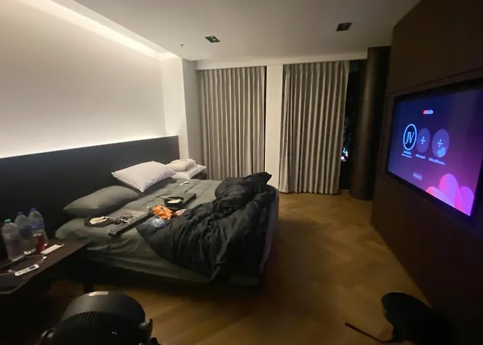 アパート 2br Penthouse In Thonglor With Gym *